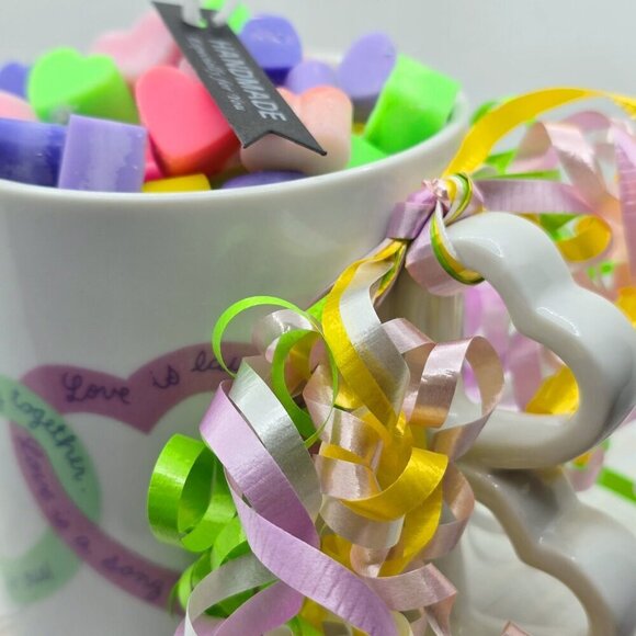 Handmade ✦ Love Is… Ceramic Mug Candle ✦ Rainbow Heart Wax Sherbet Scent NWT - Picture 6 of 10